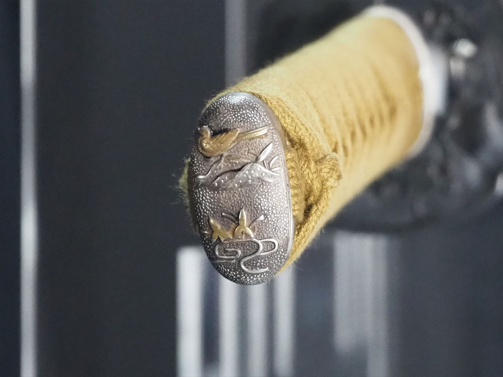 銅地水鳥図の頭金